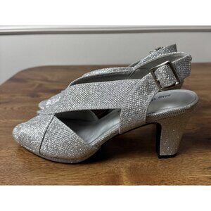 EASY STREET ALIVE AT 5 Womens Block Heeled Sandal Silver Metallic Size 9.5 W